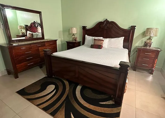White House By White River Apartamento *